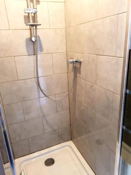 Apartamento Le Jeanne 4/6 Couchages, Wifi, Sanctuaire Lourdes Exterior foto